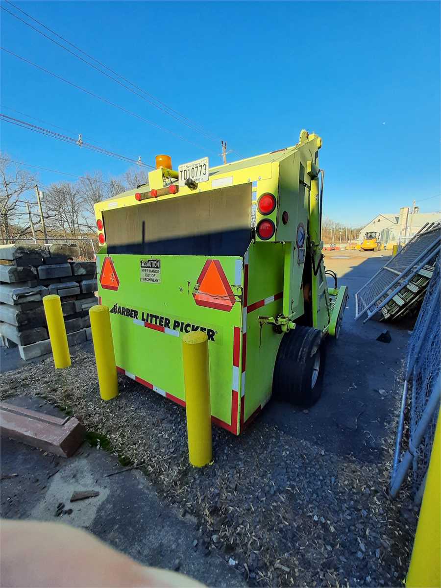 2005 Barber Litter Picker LP1 DSS2986 Online Government Auctions of