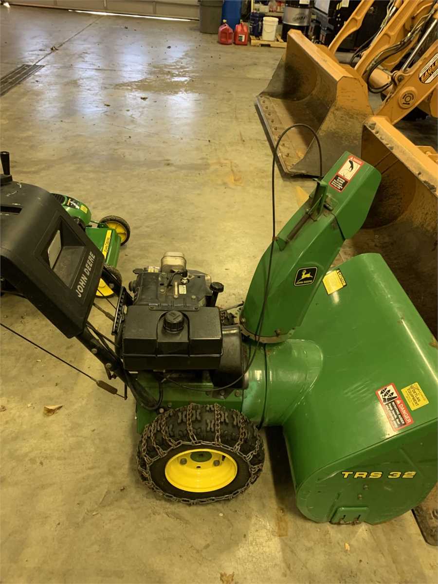 John Deere TRS 32 Snowblower Online Government Auctions of Government ...