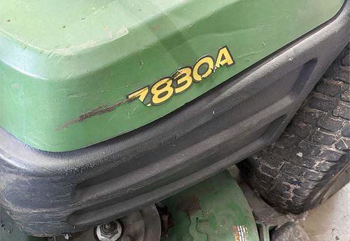 John Deere Zero- Turn Mower Z830A