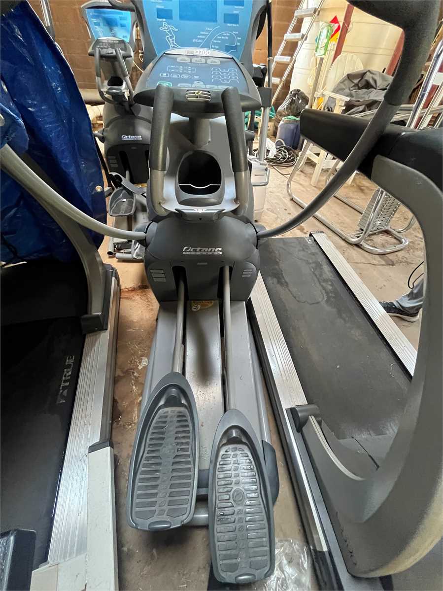 Octane Fitness Elliptical Pro 3700 Online Government Auctions of