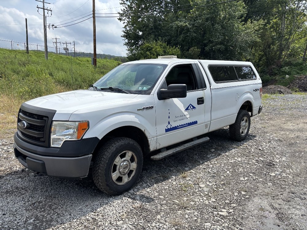 2014 Ford F150 Regular Cab 8' Bed