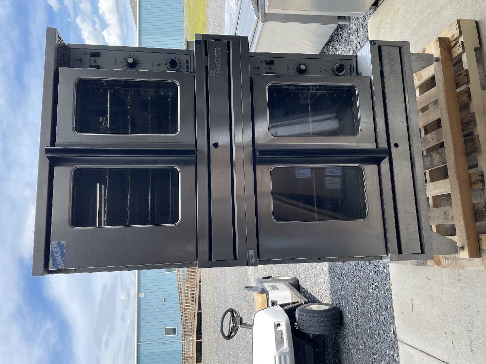 Double convection oven