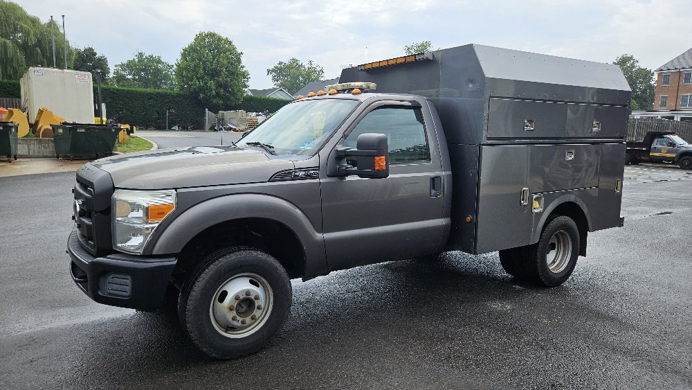 2012 Ford F350 4x4 Enclosed Utility Body