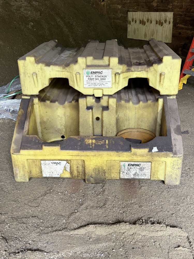 Enpac poly racker