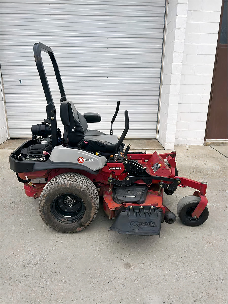2013 Exmark 60-inch Zero Turn M...