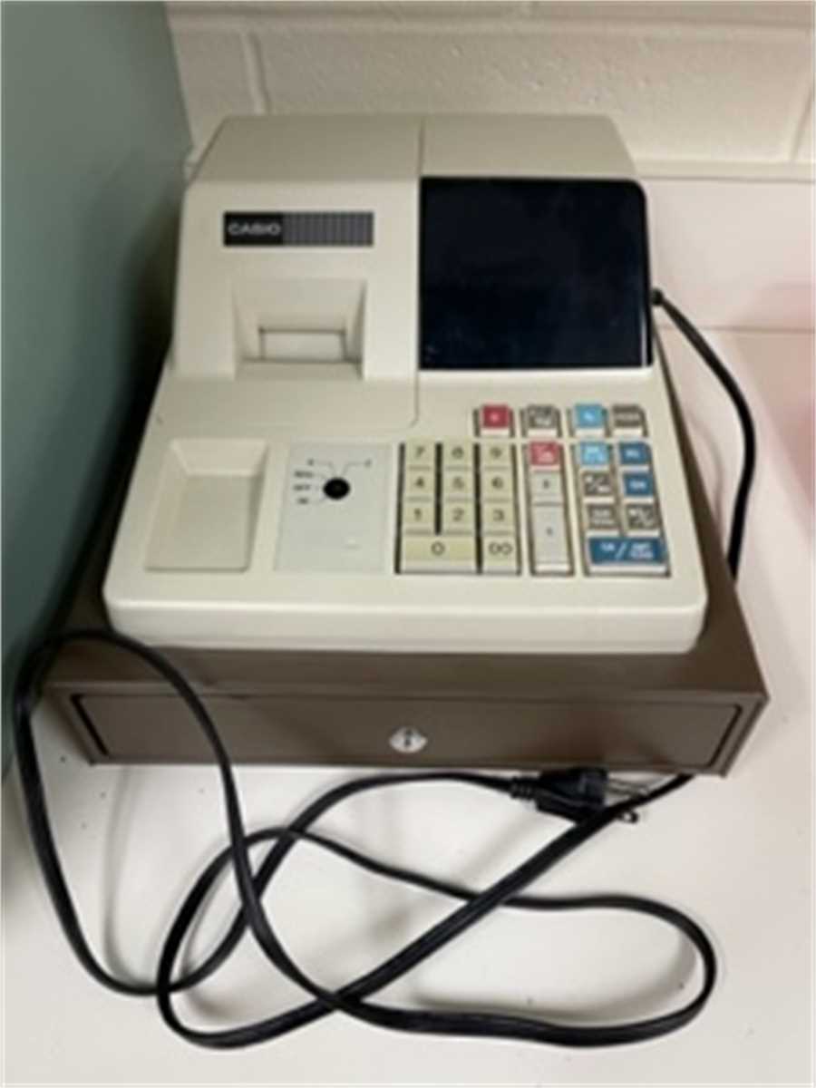 2 Cash Registers Online Government Auctions of Government Surplus ...