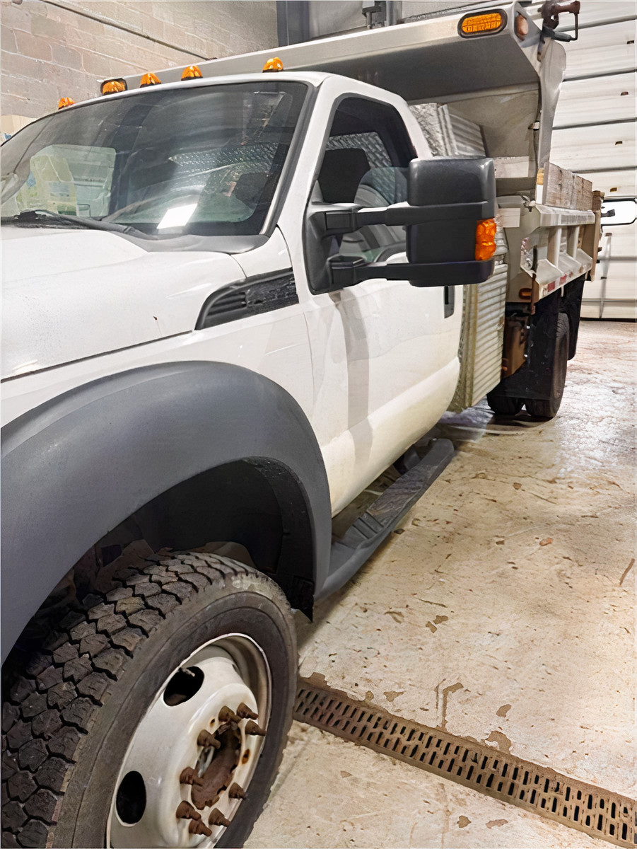 2013 Ford F550