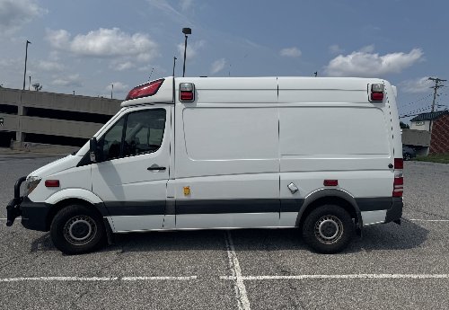 2015 Mercedes Sprinter Demers Ambulance F5988702-401