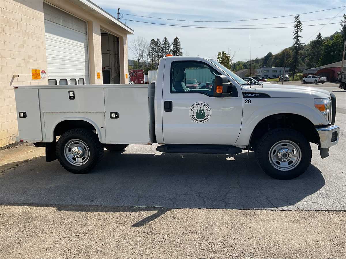 Photo of a 2016 Ford F350