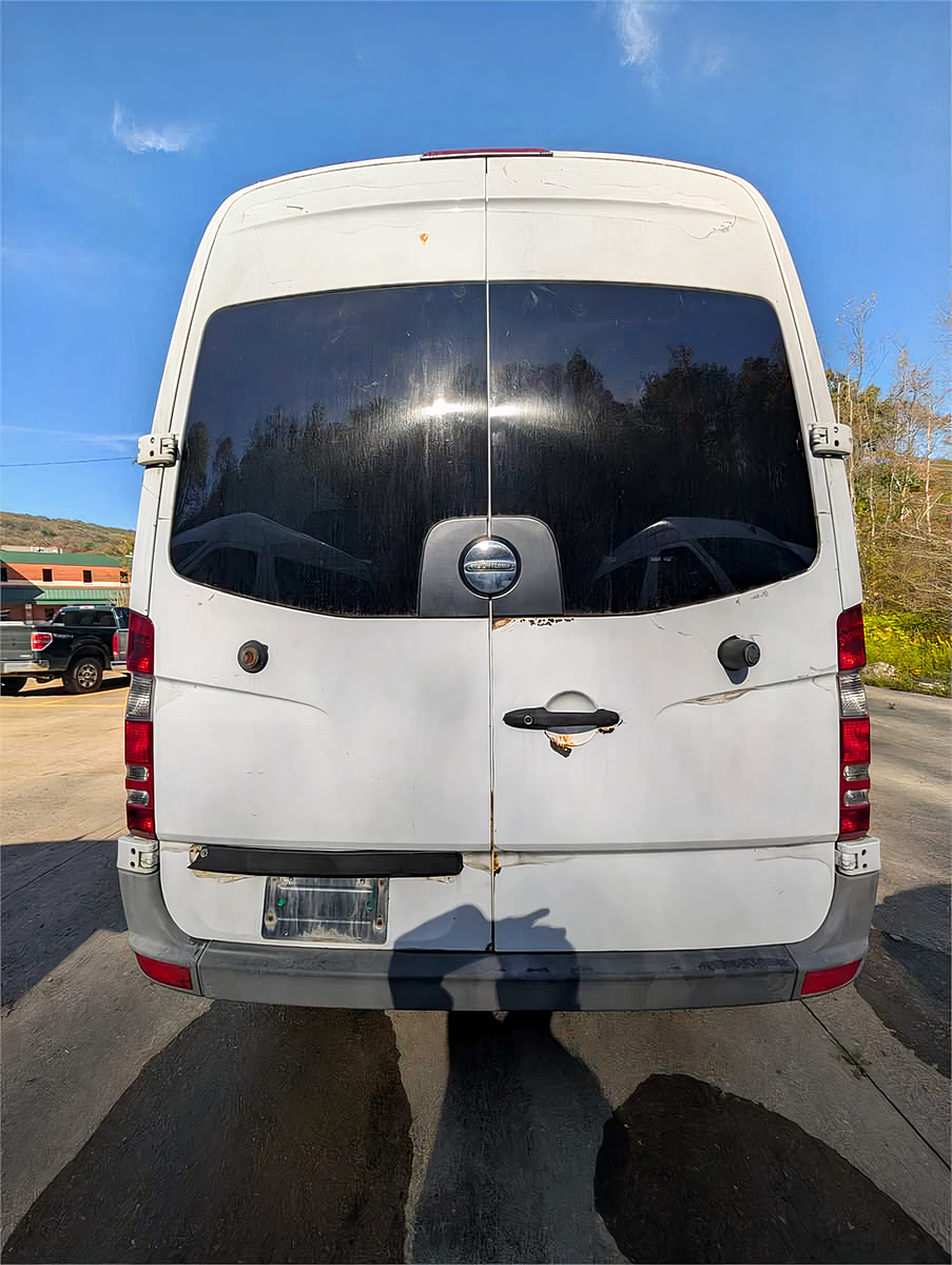 2010 Mercedes Freightliner Sprinter