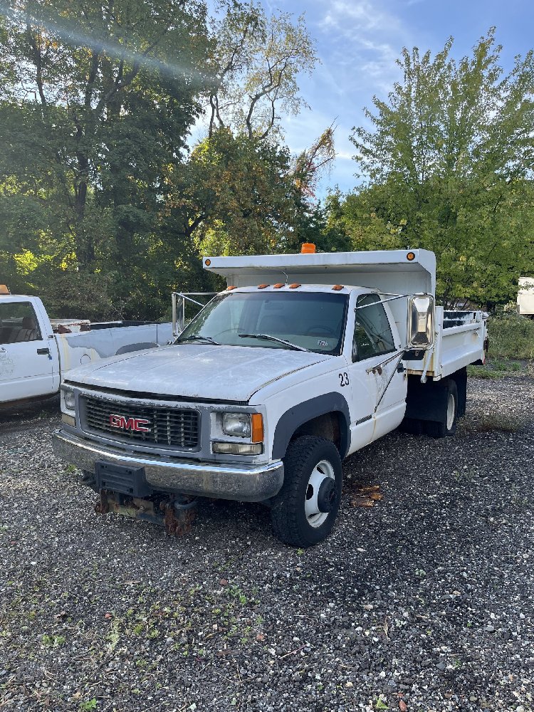 1998 GMC 3500 Dump Truck