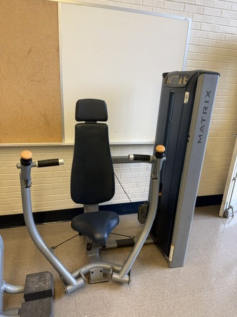 Matrix Chest Press