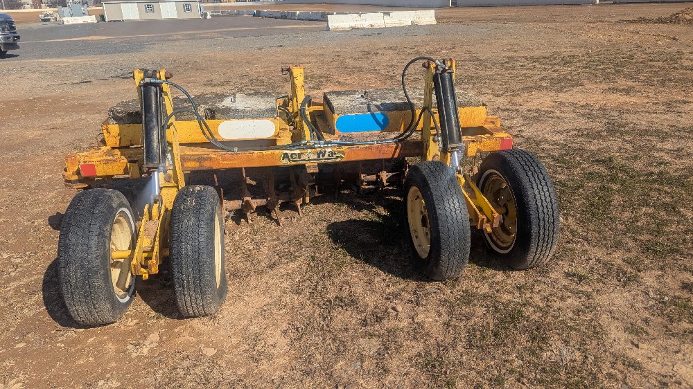 10-foot wide hydraulic lift Aerway