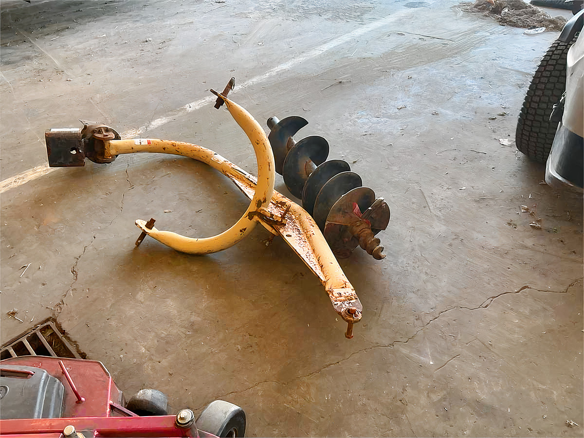 Farm Force 3-Point Post Hole Digger