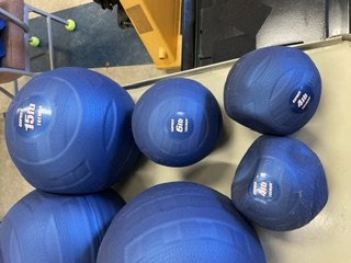 Weight balls from 4 to 50 lbs