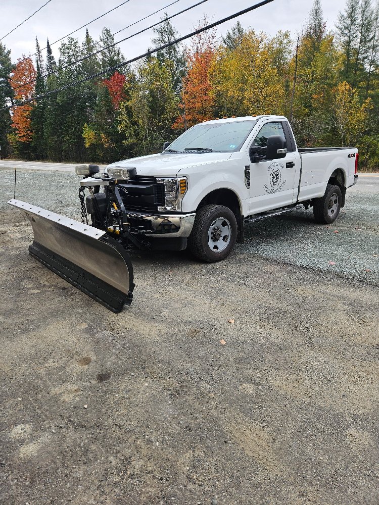 2019 Ford F-350 pickup.