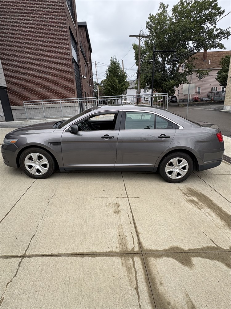 2013 Ford Taurus