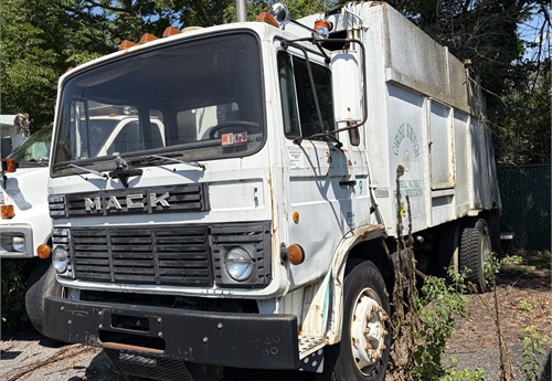 1988 Mack Trash Truck