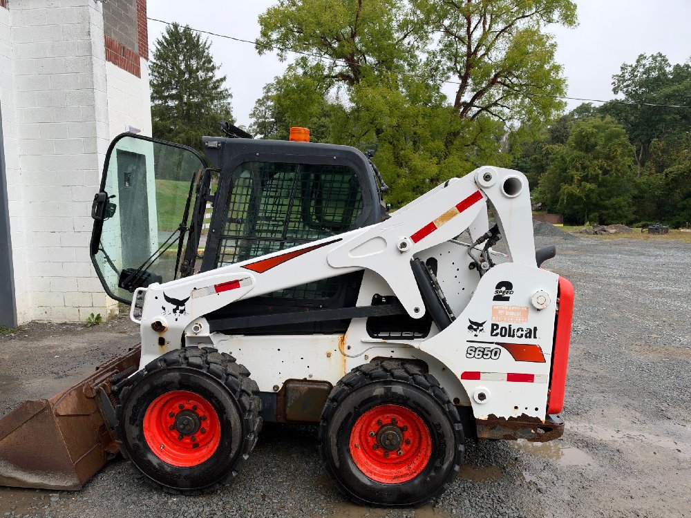 2018 Bobcat S650 Skid-Steer