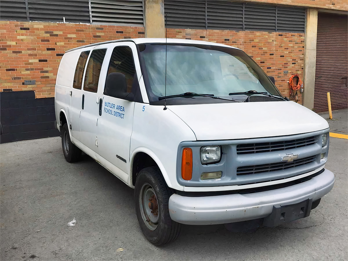 2002 Chevy Cargo Van Gross Weight 8600