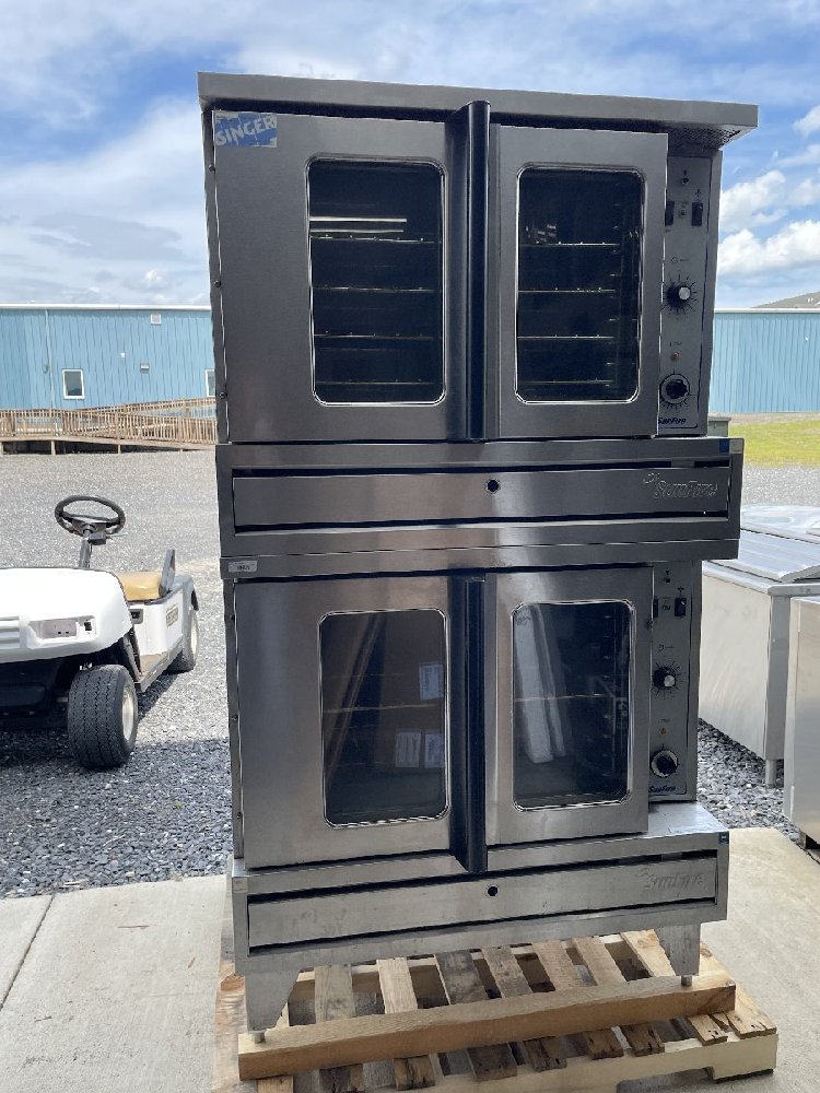 Double convection oven