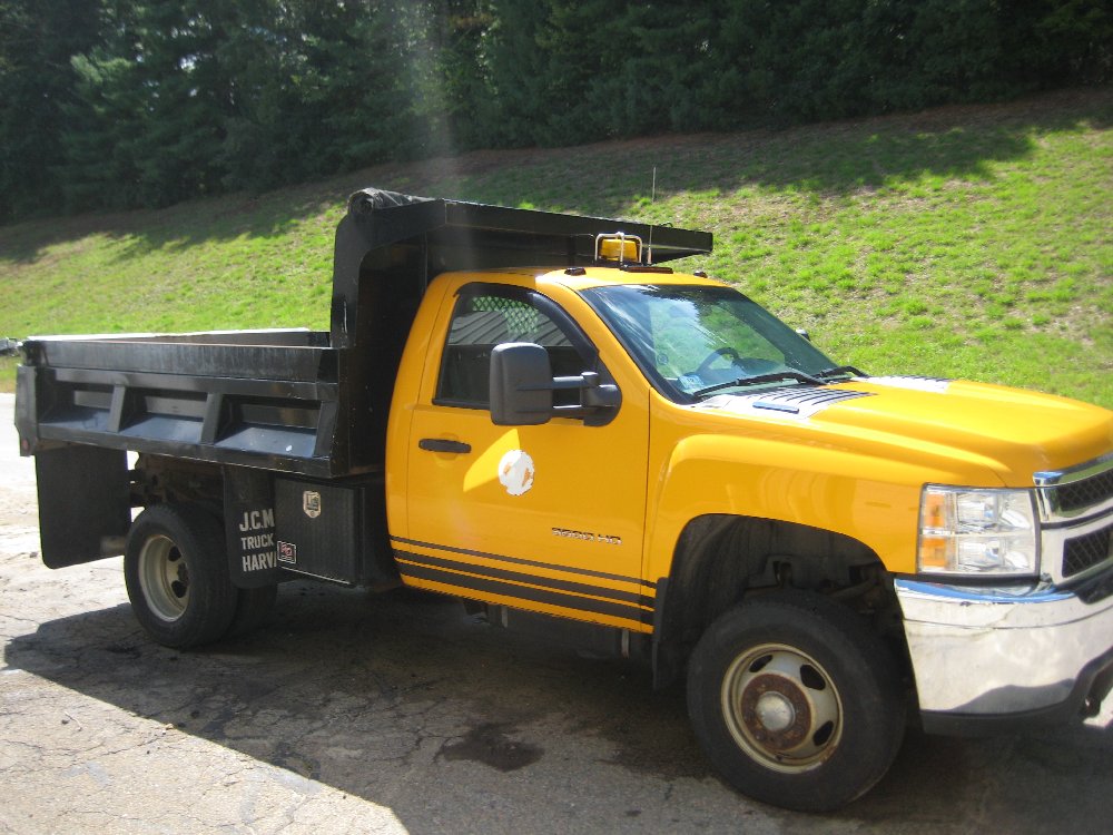 2011 Chevy 3500HD 6.6l Diesel Dump Truck w/ stainless steel body
