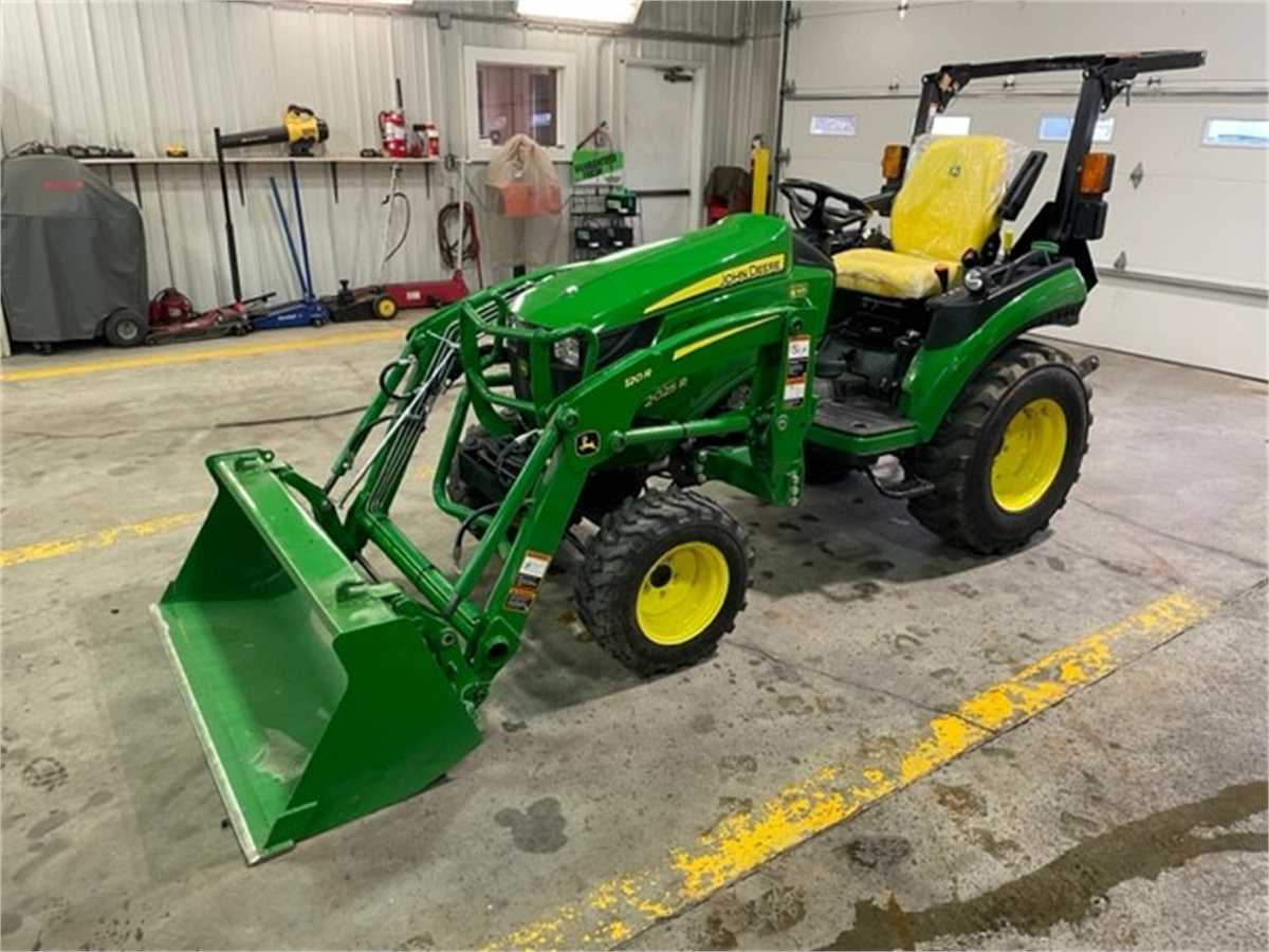 John Deere 2025 tractor with loader Online Government Auctions of ...