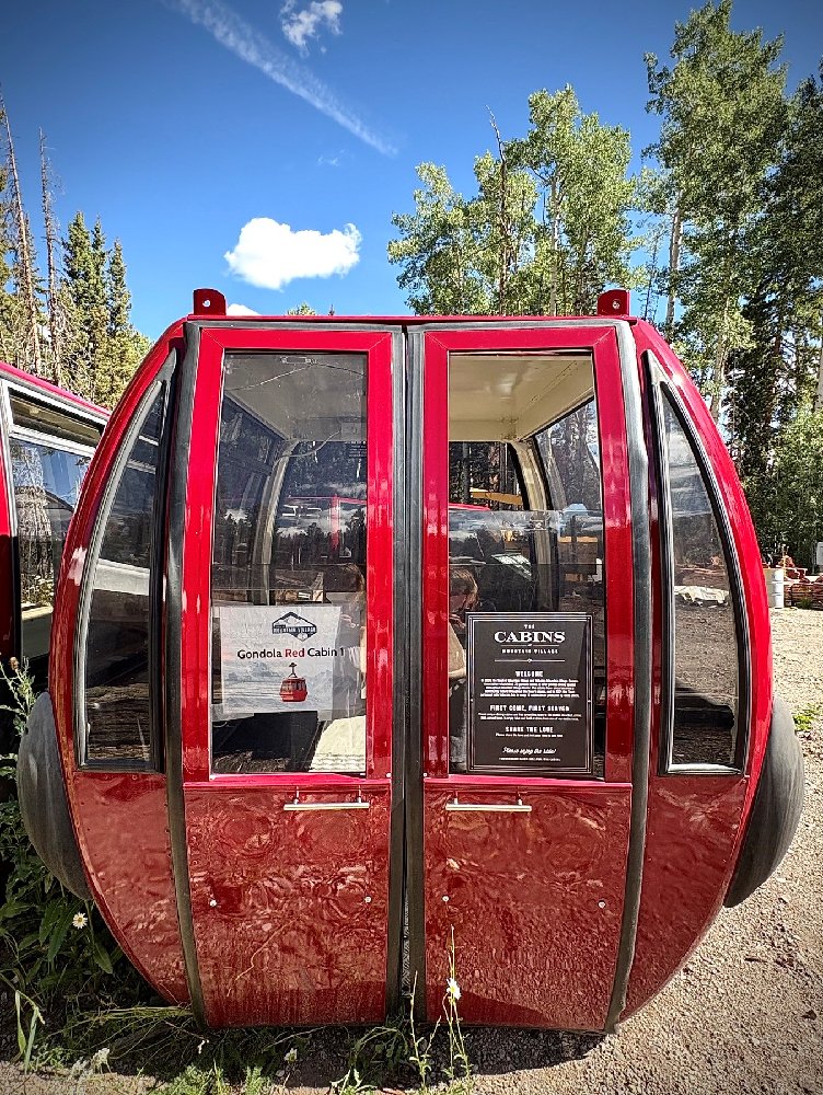 Swiss-made CWA Omega S Models Gondola Cabin- Red 1