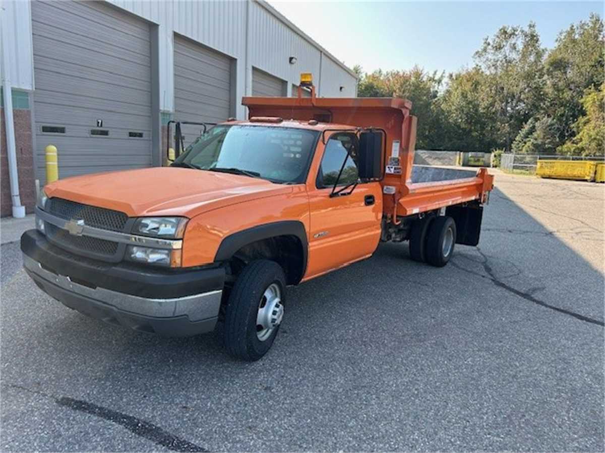 Photo of a 2004 Chevrolet 3500