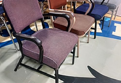 Miscellaneous office chairs 7 +/-