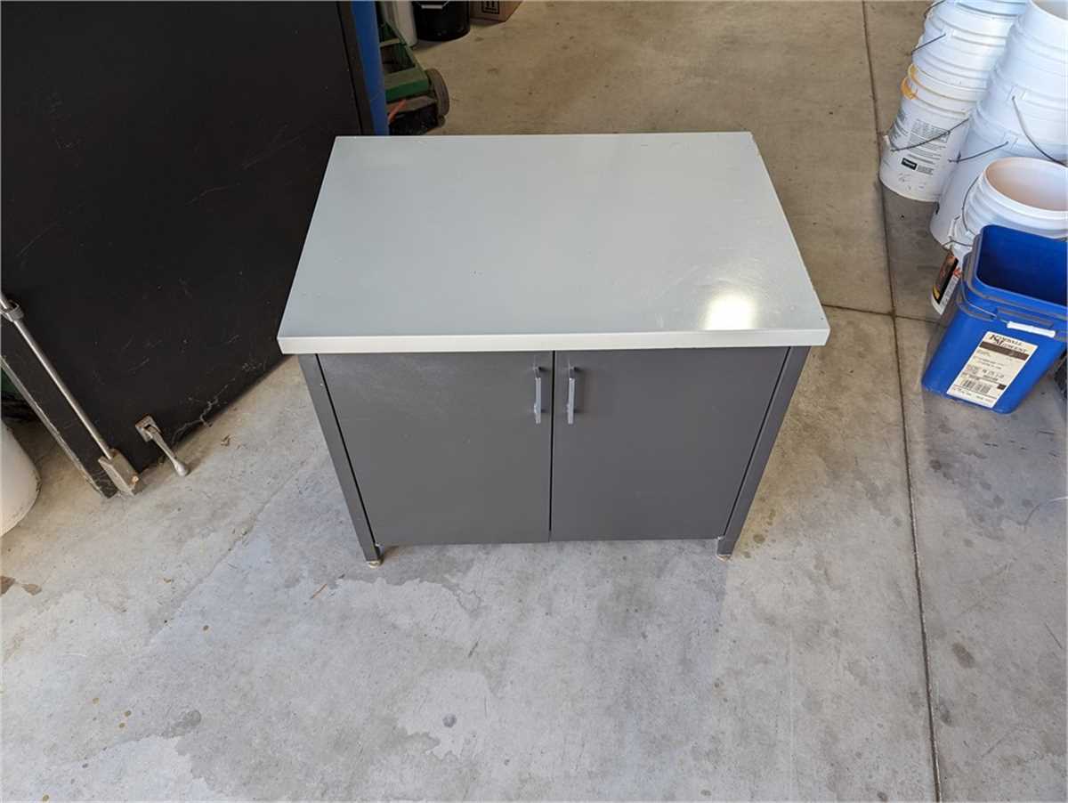 Metal Cabinet 2 Online Government Auctions Of Government Surplus   C5cee415 Cb09 45c7 9777 5d8840c242ee Fullsize 