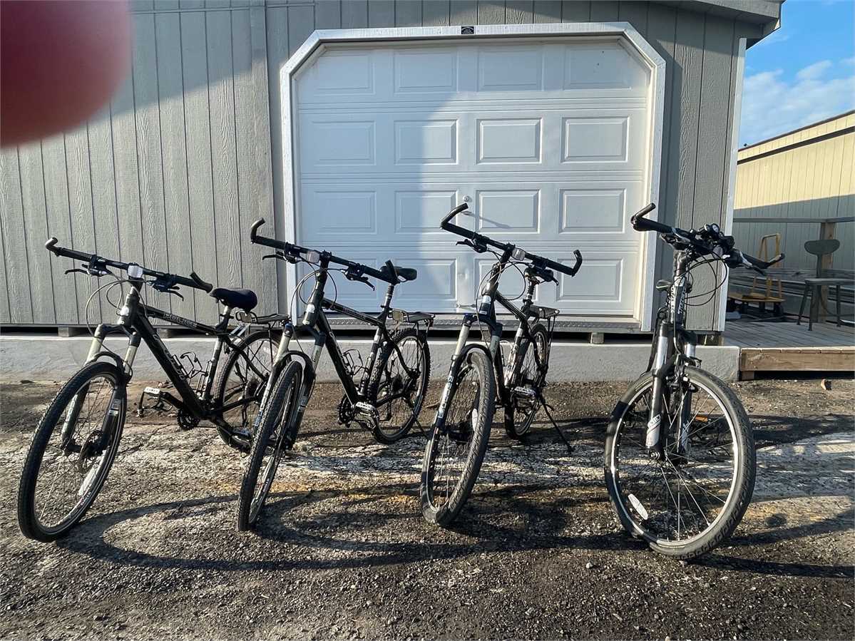 4 Police Bicycles 1 19