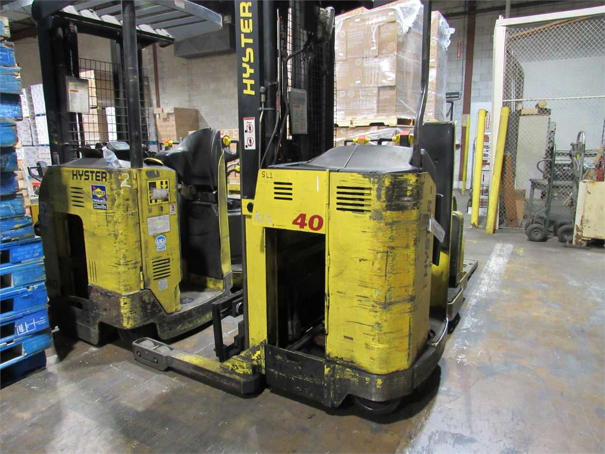 2 Hyster Stand Up Rider Forklifts Dss3356 Online Government Auctions Of Government Surplus