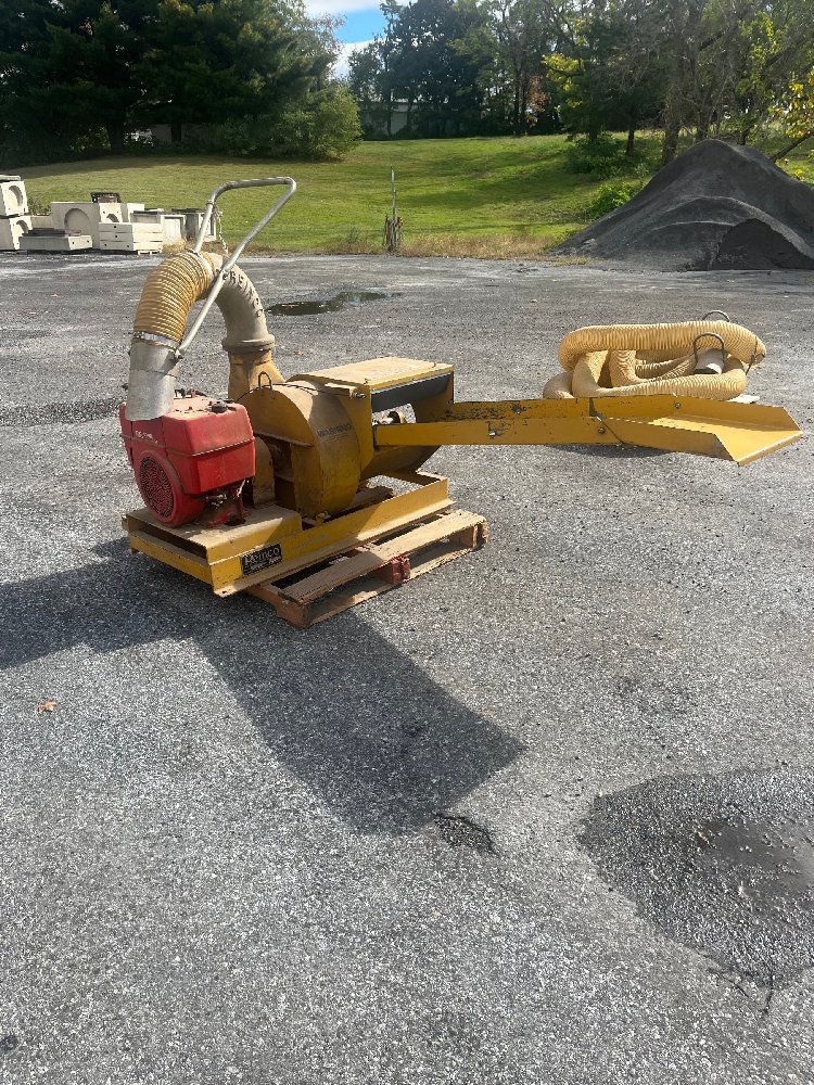 Reninco hydrograssing and mulching machine