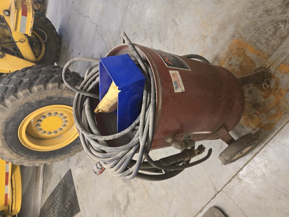 2 - Sandblaster's