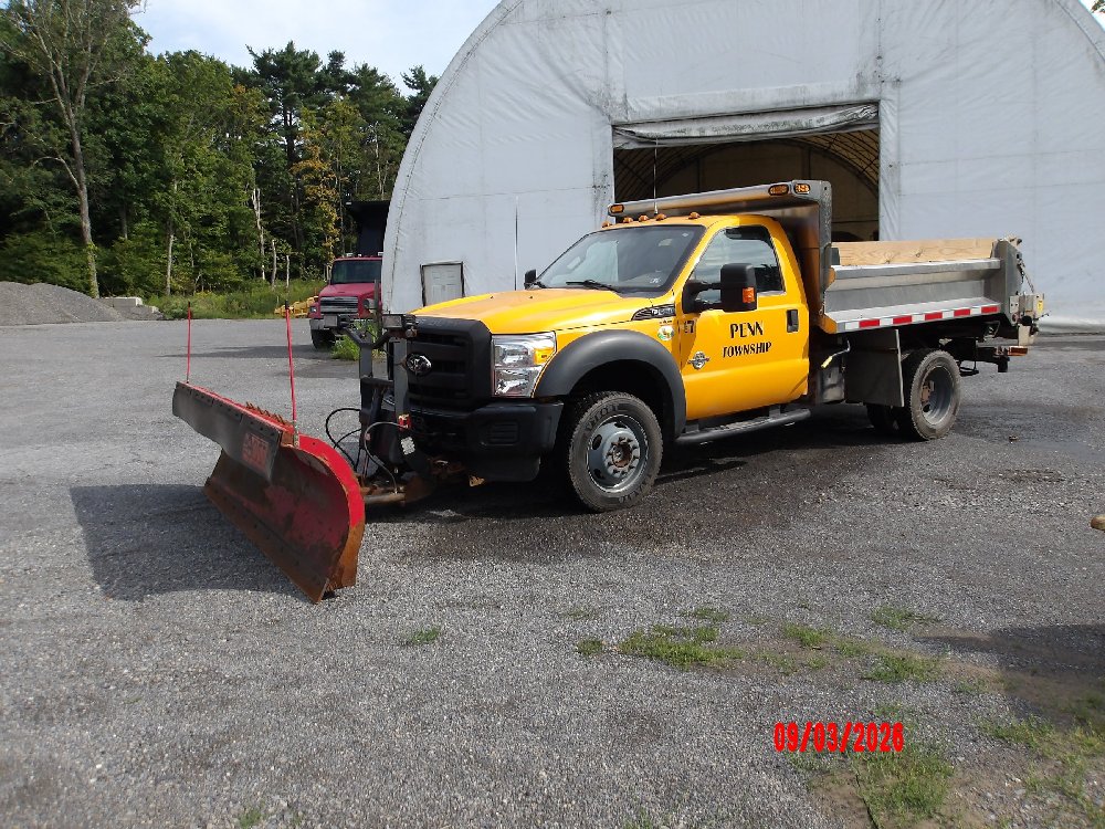 2011 Ford F550 Dump truck