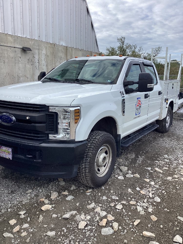 2019 Ford F-350 with Utility upfit
