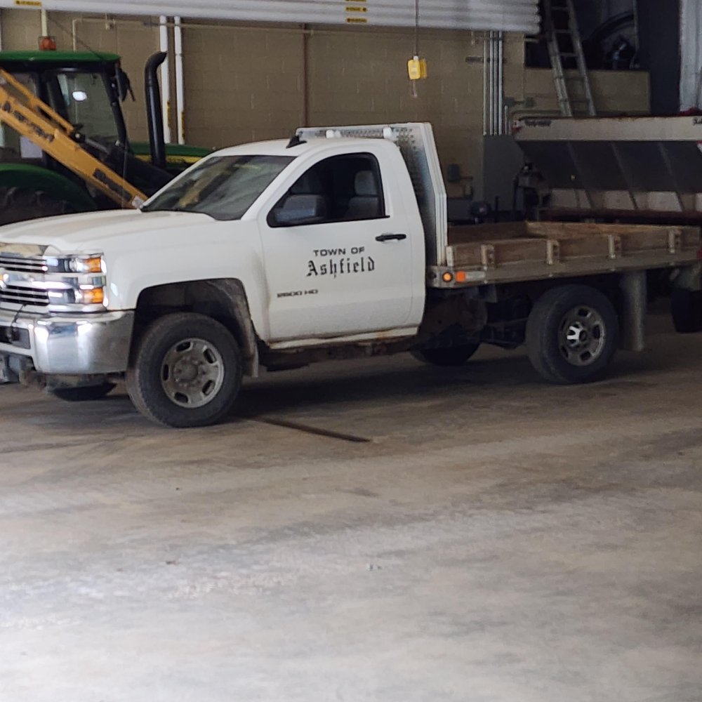 2017 Chevy 2500 Pickup with Plow