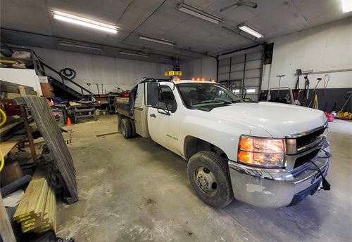 2007 Chevy 3500 Dump Truck