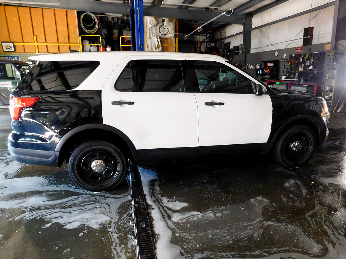 Ford Interceptor SUV