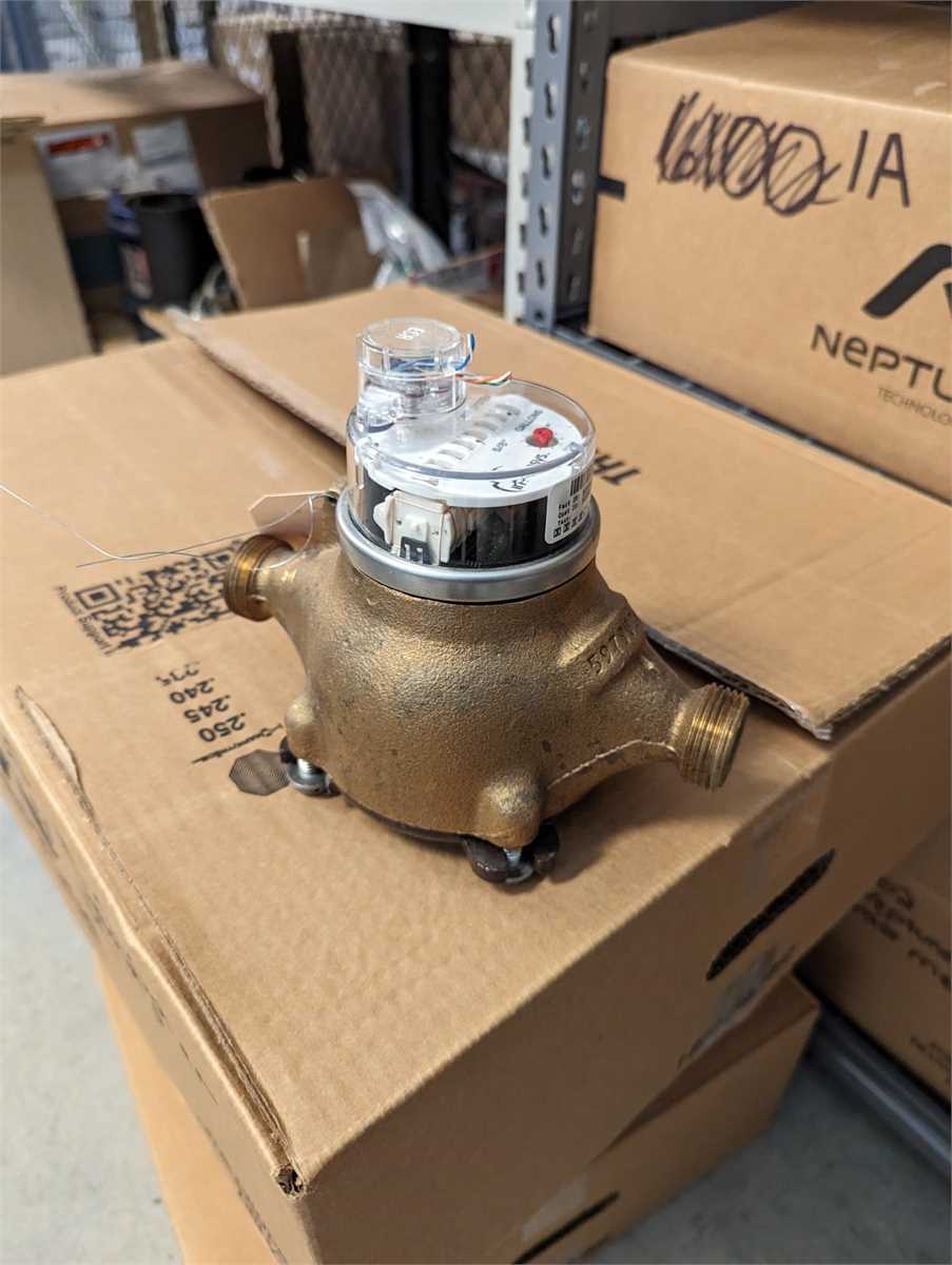 Sensus Brass Water Meters Online Government Auctions Of Government