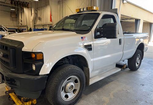 2009 Ford F350 V10 4x4 Pickup