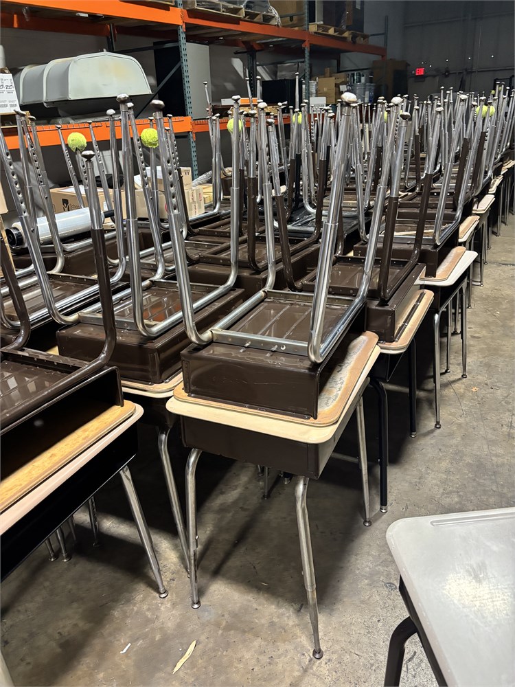 Adjustable height school desks - lot of 100