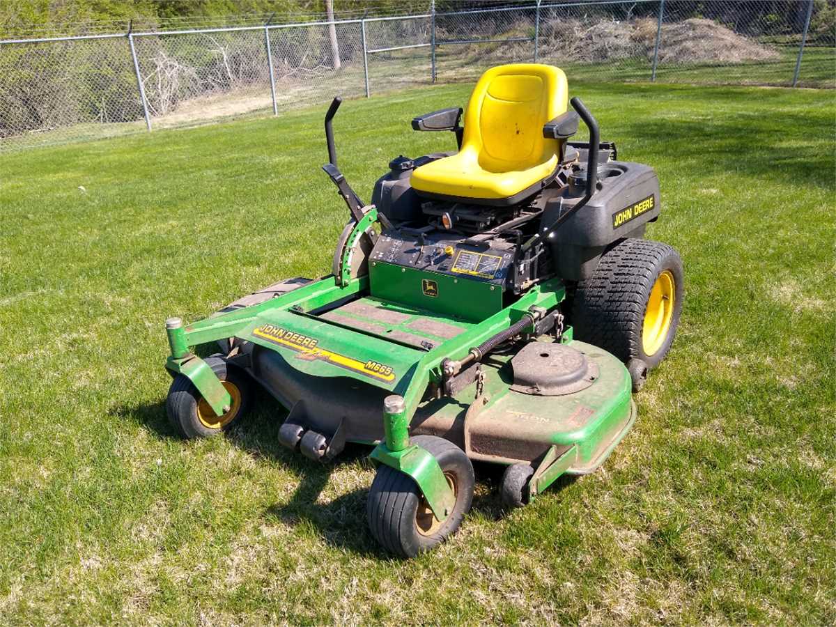 John deere 2025 665 zero turn