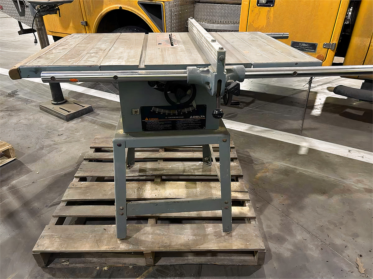 Delta Table Saw