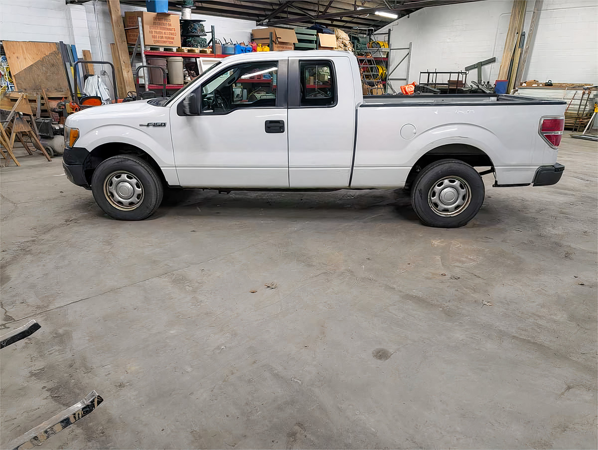 2013 Ford F-150 Extended Cab 3.7 V6 2WD 146,xxx Miles