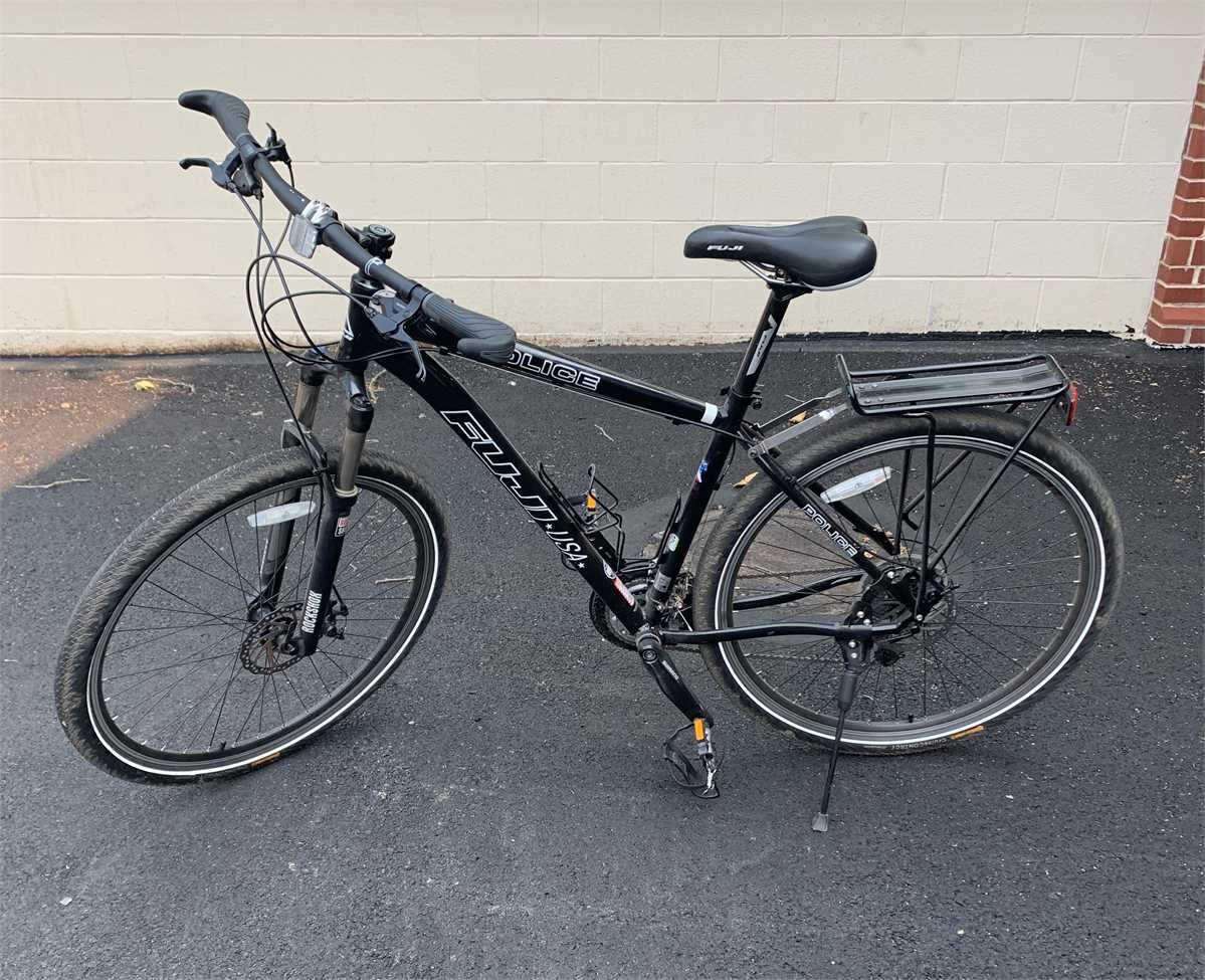 Bicycle FUJI 26 x 19 Online Government Auctions of Government